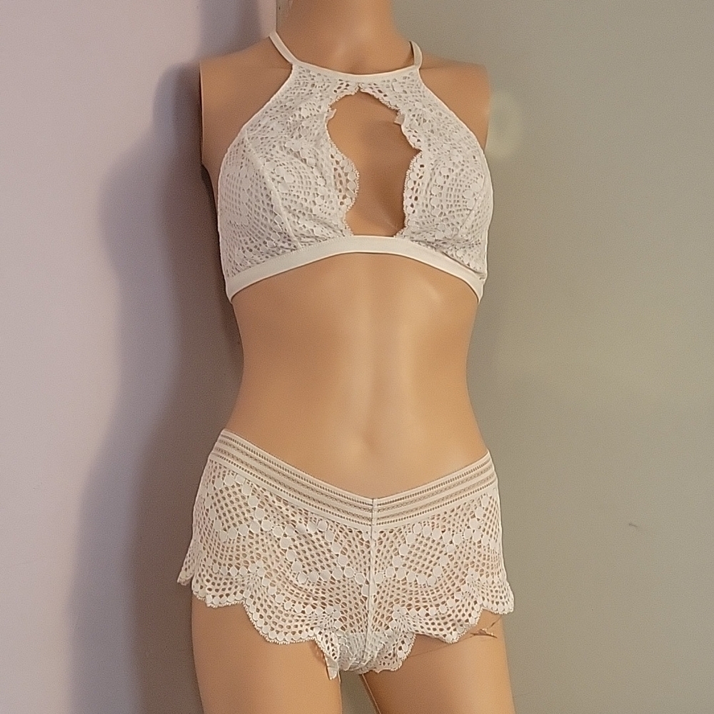 💚VS RARE BRALETTE SET